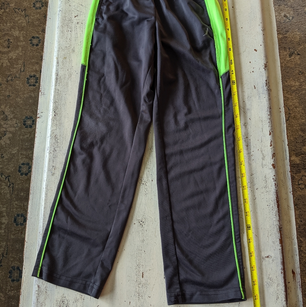 Boys Athletic pants Size 7